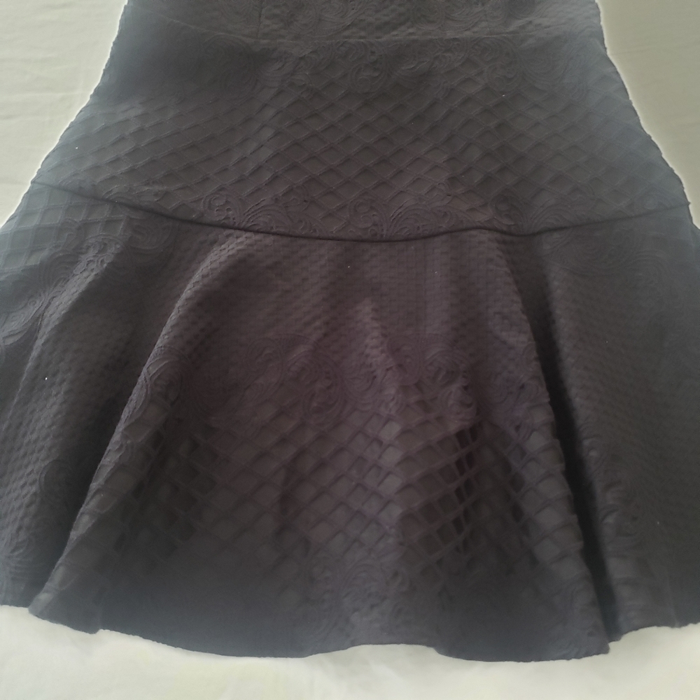 Parker black textured jacquard halter dress - Picture 5 of 5